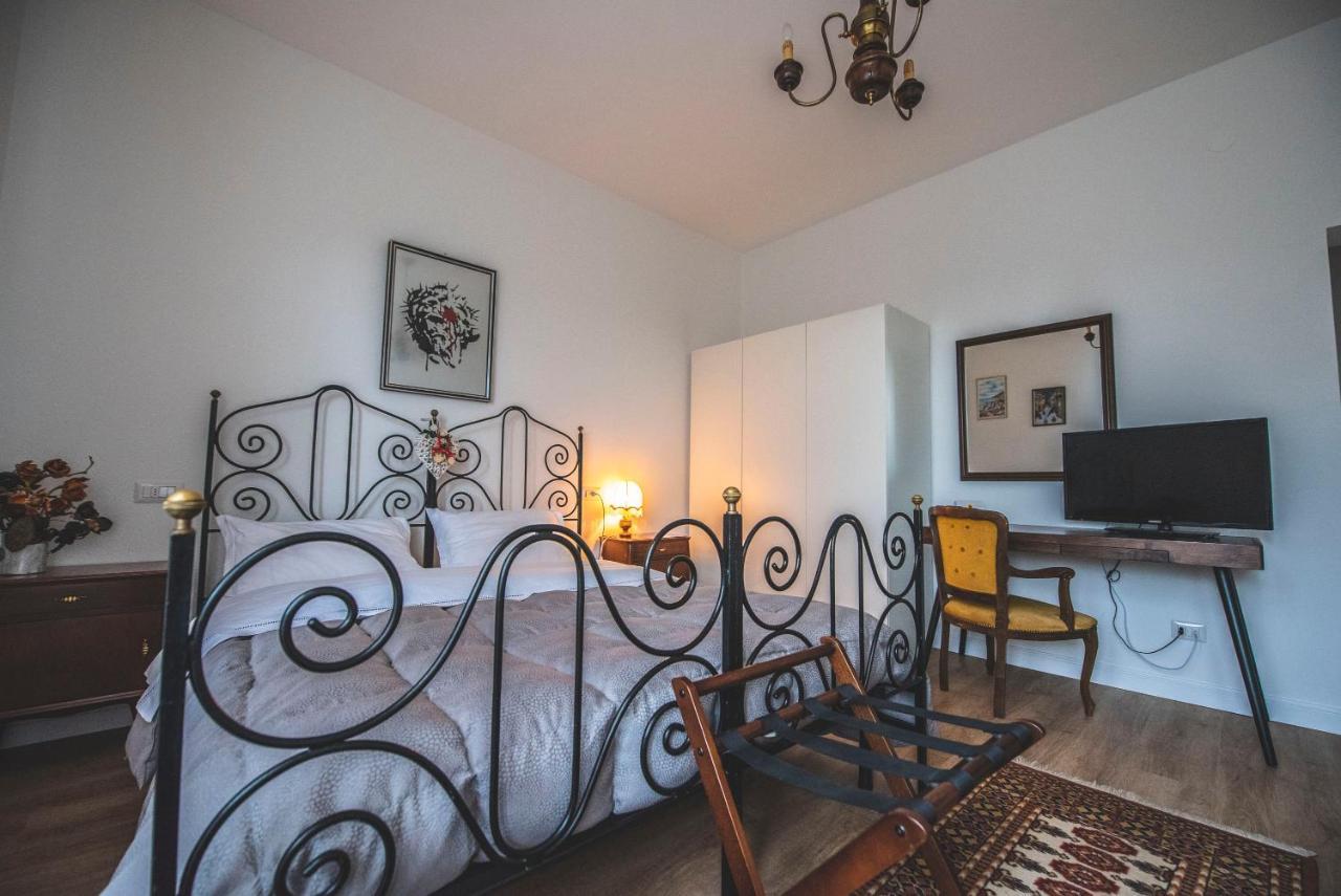 B&B Il Girasole Corciano Bagian luar foto