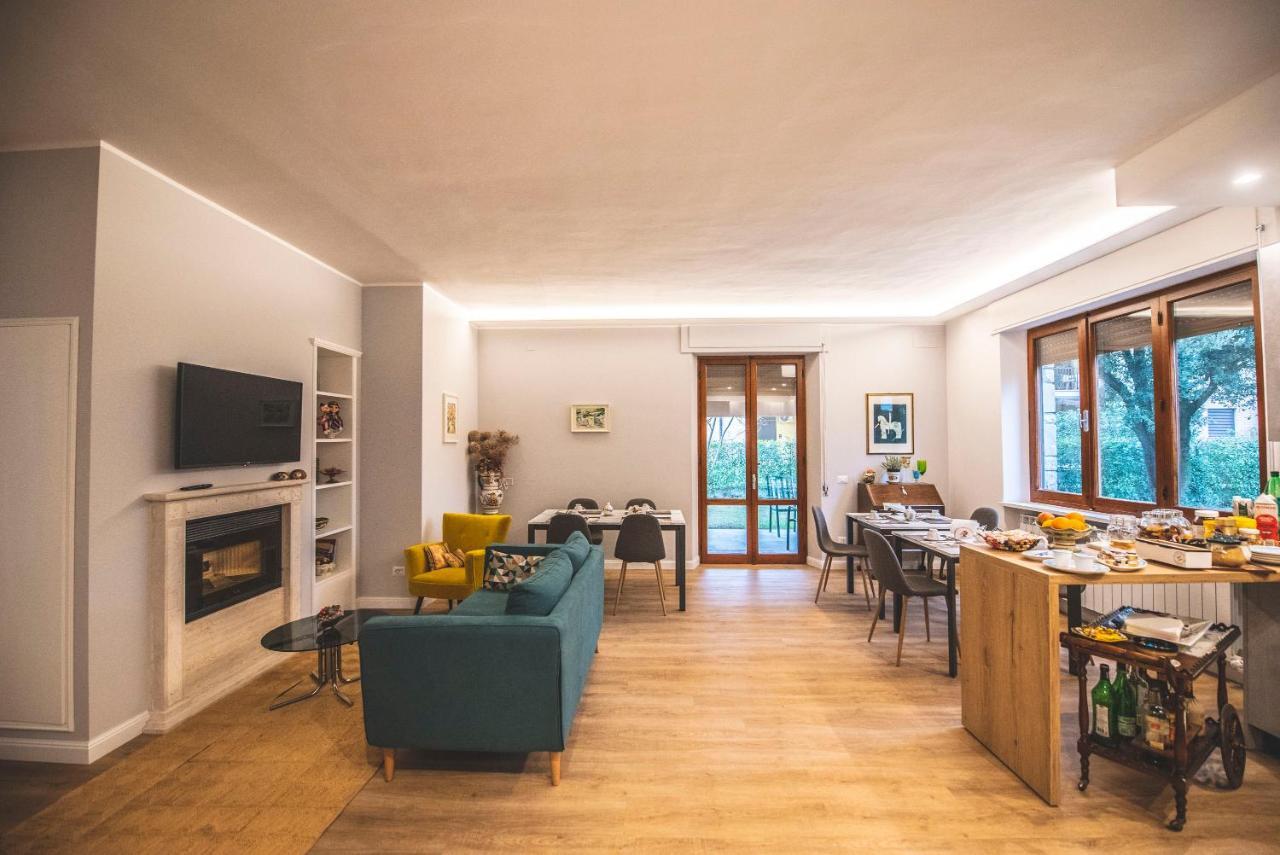 B&B Il Girasole Corciano Bagian luar foto