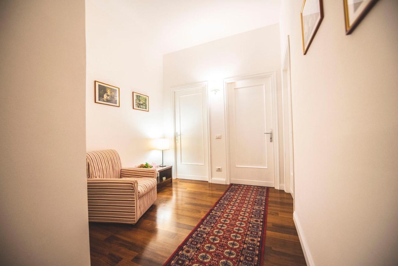 B&B Il Girasole Corciano Bagian luar foto