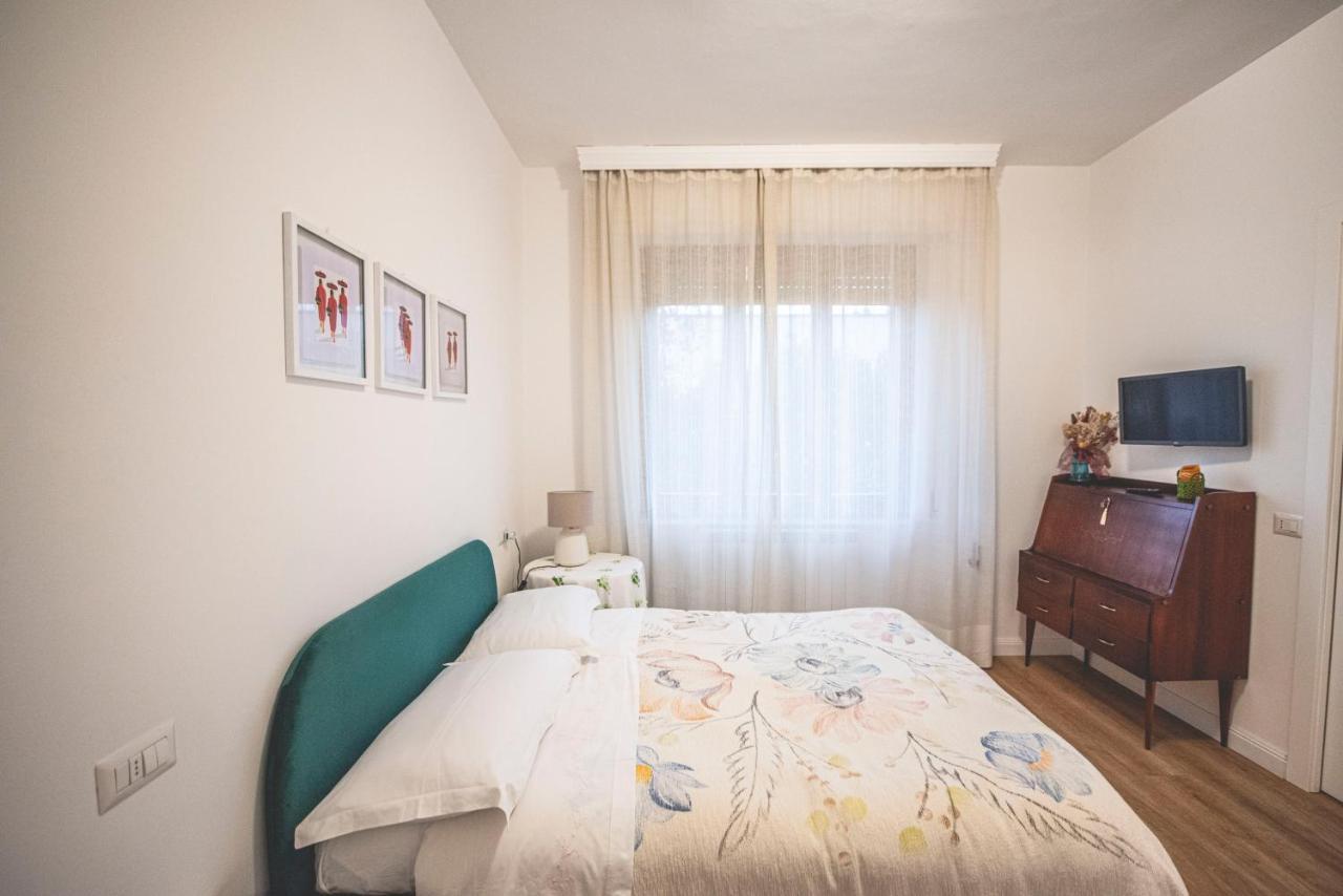 B&B Il Girasole Corciano Bagian luar foto